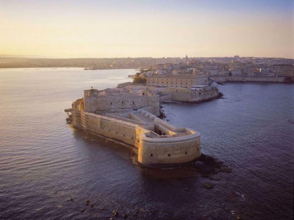 Ortigia Castel Maniace Lägenhet Syrakusa Exteriör bild